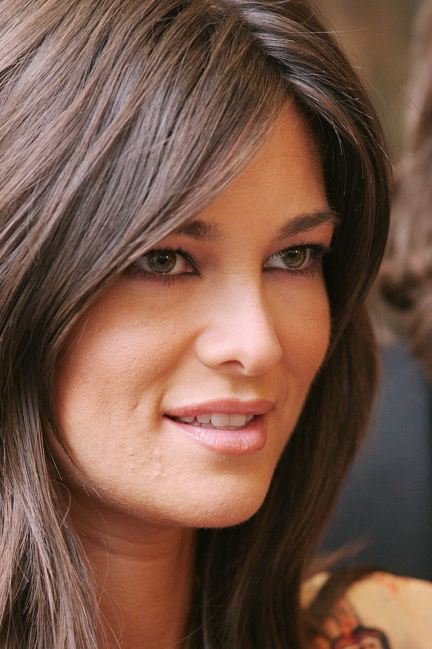 #23 Manuela Arcuri