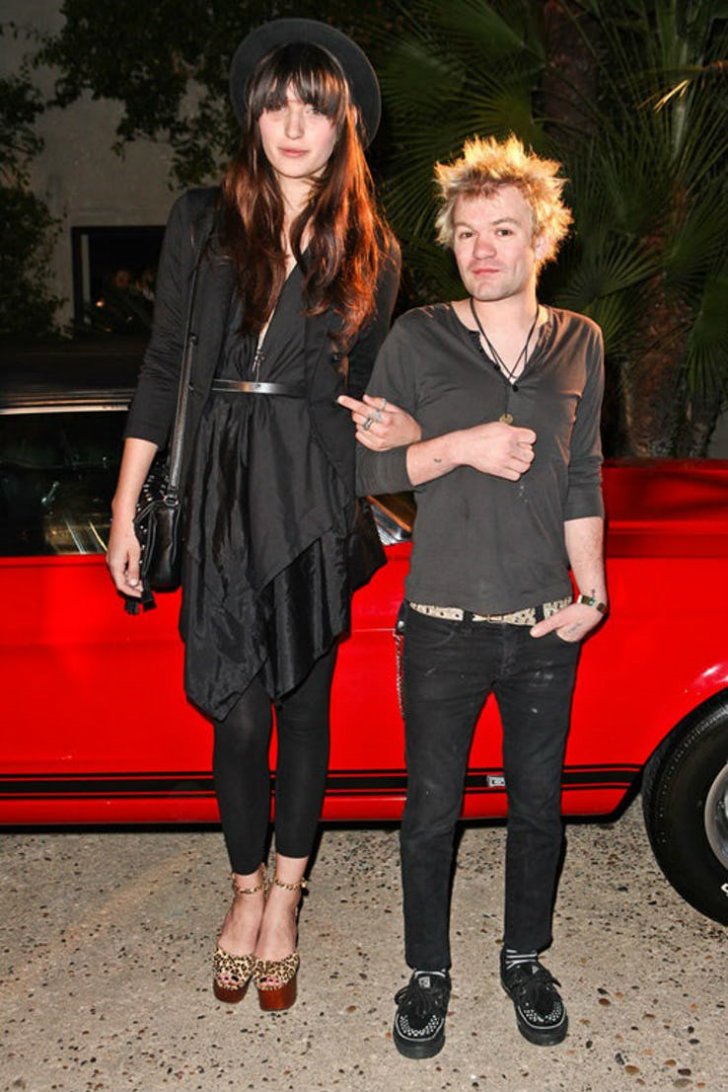 Ari Cooper (6'0") and Deryck Whibley (5'6")