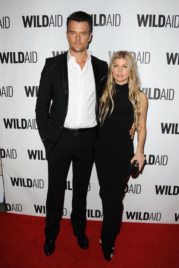 Fergie (5'2") and Josh Duhamel (6'3")